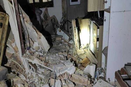 انفجار شدید یک ساختمان مسکونی در خیابان نامجوی تهران - خبرگزاری مولیکس | اخبار ایران و جهان
