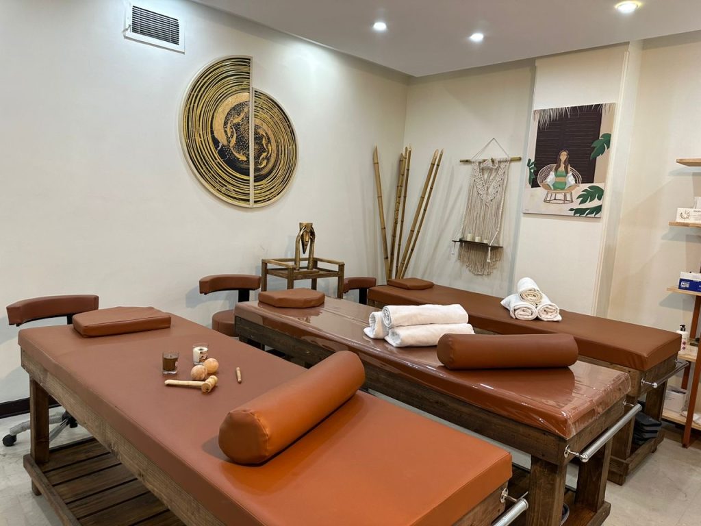 معرفی بهترین دوره های ماساژ آکادمی دکتر یوسفی برای مبتدیان و حرفه ای ه